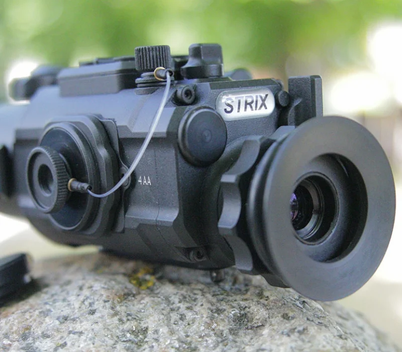Тепловизионный монокуляр STRIX-3F54