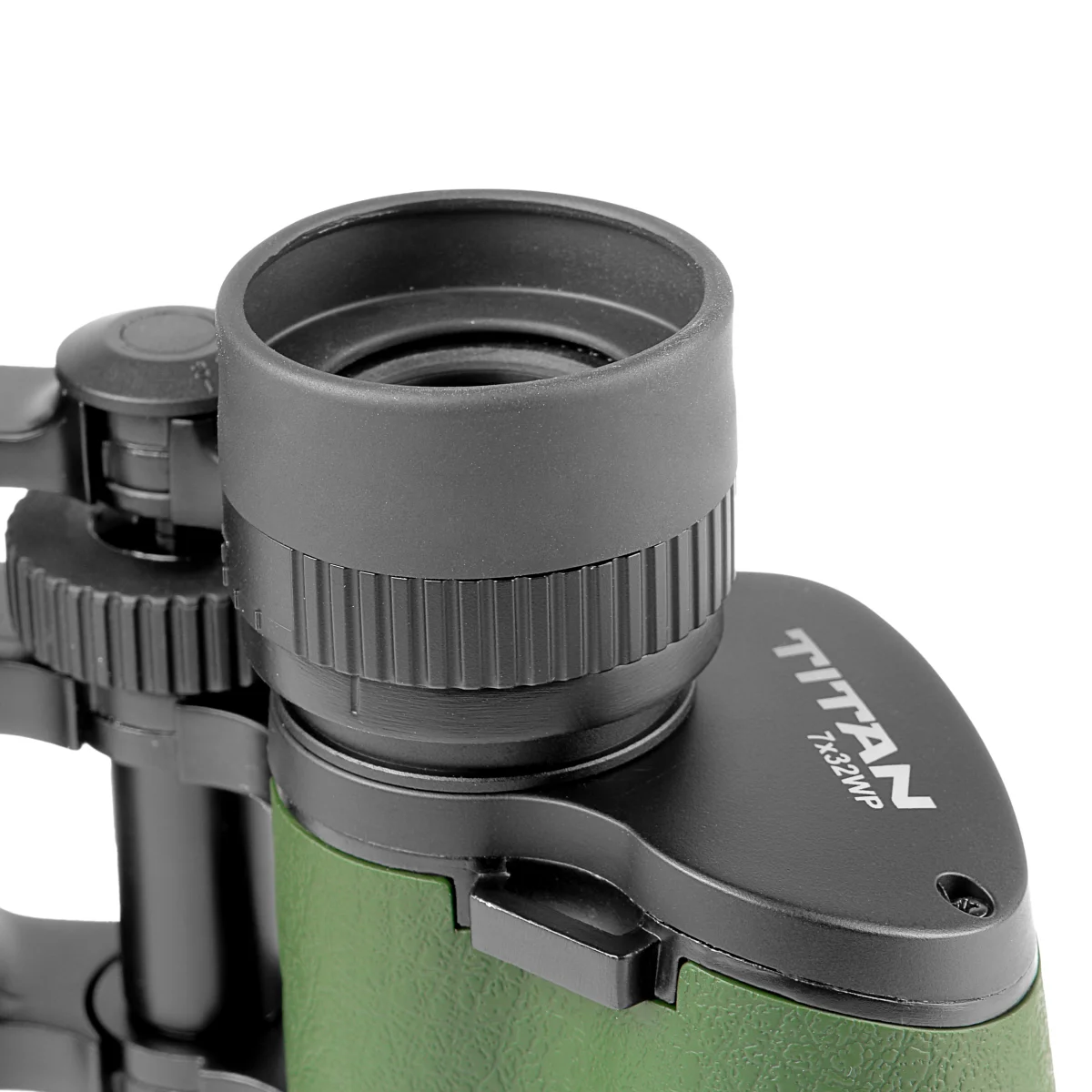 Бинокль Veber TITAN 7x32WP