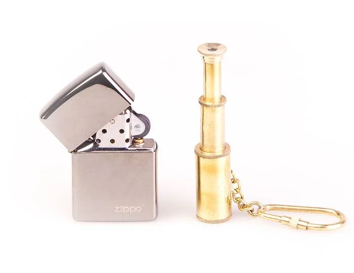 Брелок зрительная труба