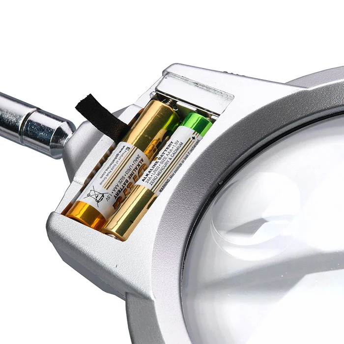 Лупа-лампа 4B-6 настольная