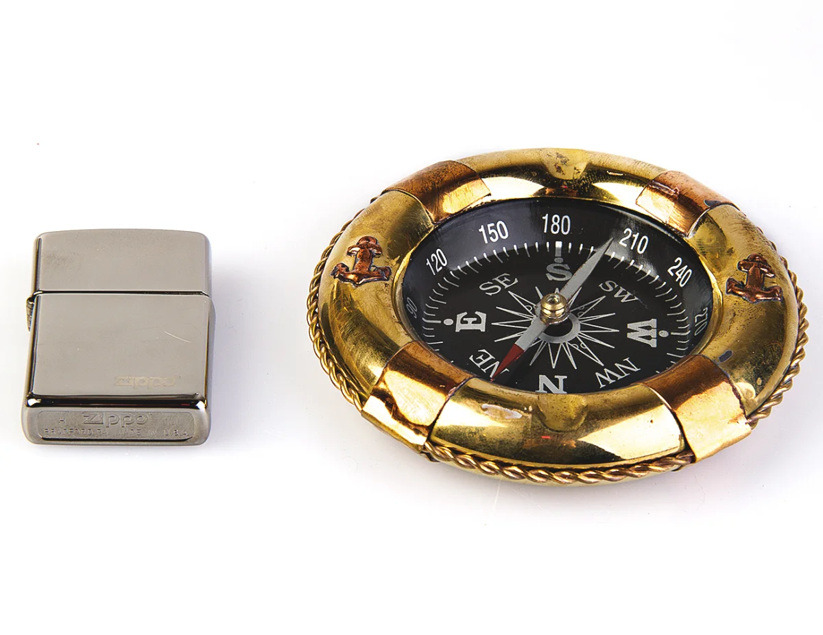 Пепельница компас